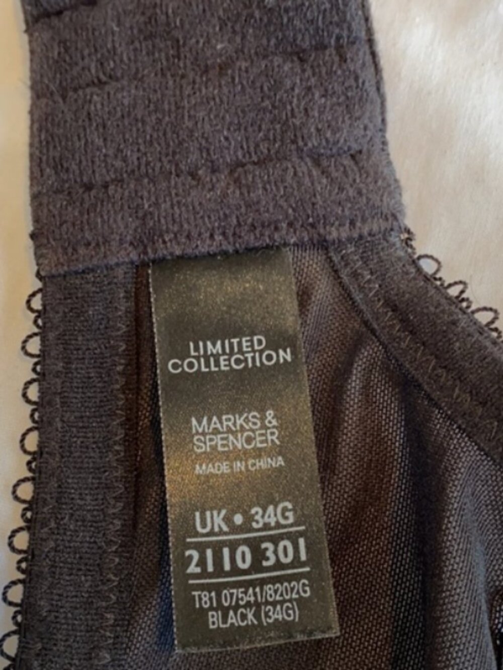NWOT M & S BLK/PNK Underwire Demi, 34G UK/ 34I US. *P1010 - Picture 3 of 5